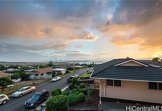 Aiea Heights Home