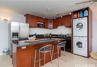 King Manor Condo