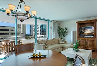 Uraku Tower Hawaii Condo