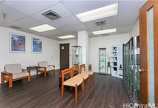 Kuakini Medical Plaza Commercial