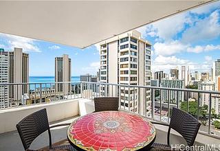 Waikiki Townhouse Condo
