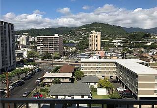 Hale Luana Condo