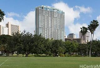 The Ritz-carlton Residences Condo