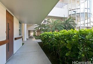 Ala Wai Plaza Condo