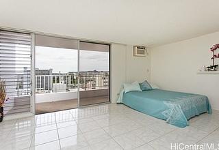 Dominis West Condo