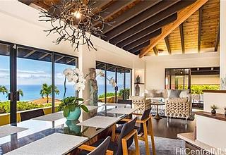 Hawaii Loa Ridge Home