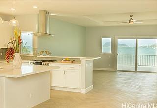 Waikalua Home