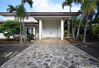 Portlock Home