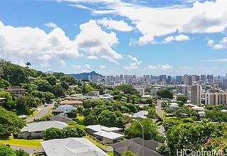 Makiki Heights Home