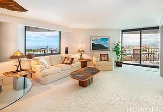 Harbor Court Condo