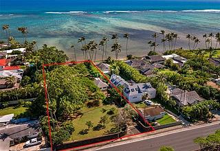 Niu Beach Land