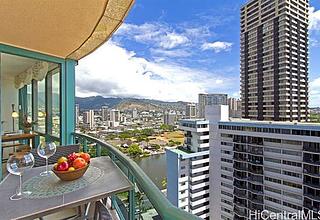 Waikiki Landmark Condo