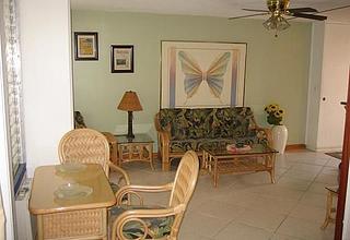 Waikiki Imperial Apts Condo