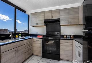 Royal Capitol Plaza Condo