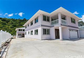 Pauoa Valley Home