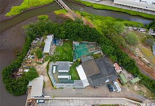 Aiea Home