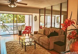 Kuliouou Kai Villa Condo