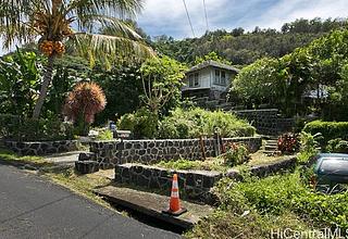 Pauoa Valley Home