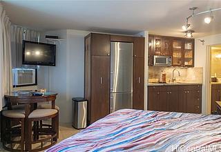 Waikiki Marina Condominium Condo