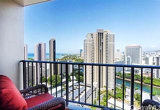 Chateau Waikiki Rental