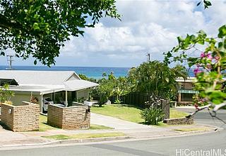 Diamond Head Home