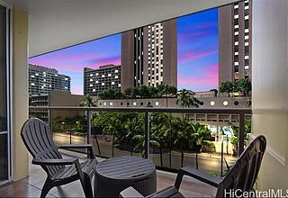Ala Wai Terrace Condo