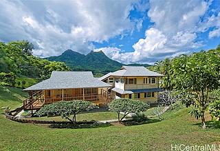 Kailua Bluffs Home