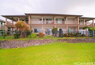 Town Homes At Fairways Edge Condo