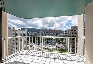 Honolulu Park Place Condo