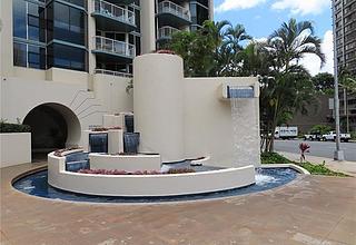 Honolulu Park Place Condo