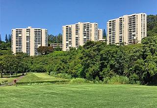 Colonnade On Greens Condo