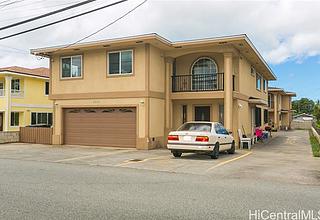 Kalihi-lower Home