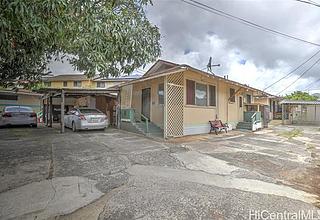 Kalihi-lower Home