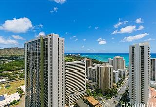 Waikiki Banyan Condo