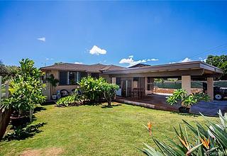 Pearl City-upper Home