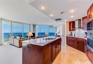 Trump Tower Waikiki Condo