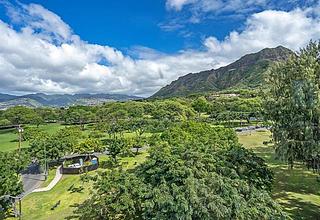 Diamond Head Ambassador B Condo