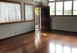 Palolo Home