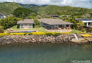 Niu Beach Home