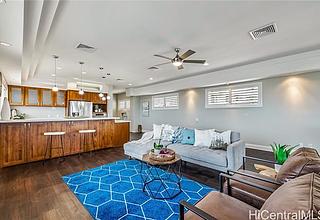 Alewa Heights Home
