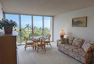 Makaha Valley Towers Condo