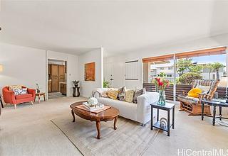 Pearlridge Home