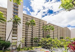 Makaha Valley Towers Condo