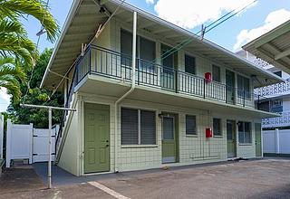 Moiliili Multi-Family