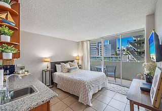 Waikiki Grand Hotel Condo