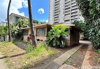 Waikiki Home