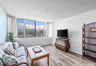 Likini West Condo