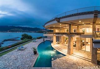 Portlock Home