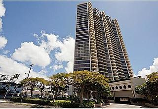 Admiral Thomas Apts Condo