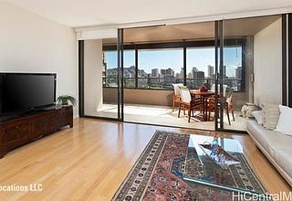 Royal Iolani Condo